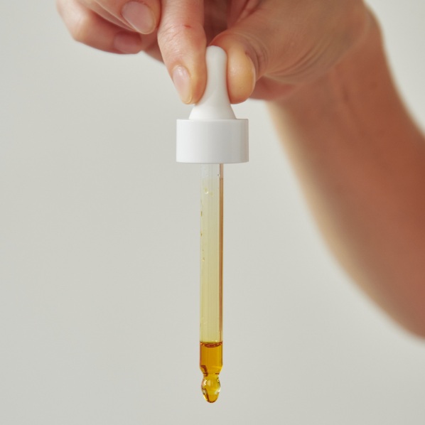 nurme-olejek-z-pestek-maliny-30ml-pipeta.jpg
