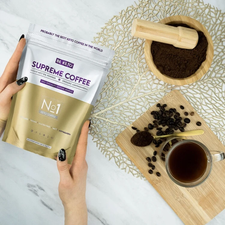 beketo-supreme-coffee-250g-lifestyle-recznie.jpg