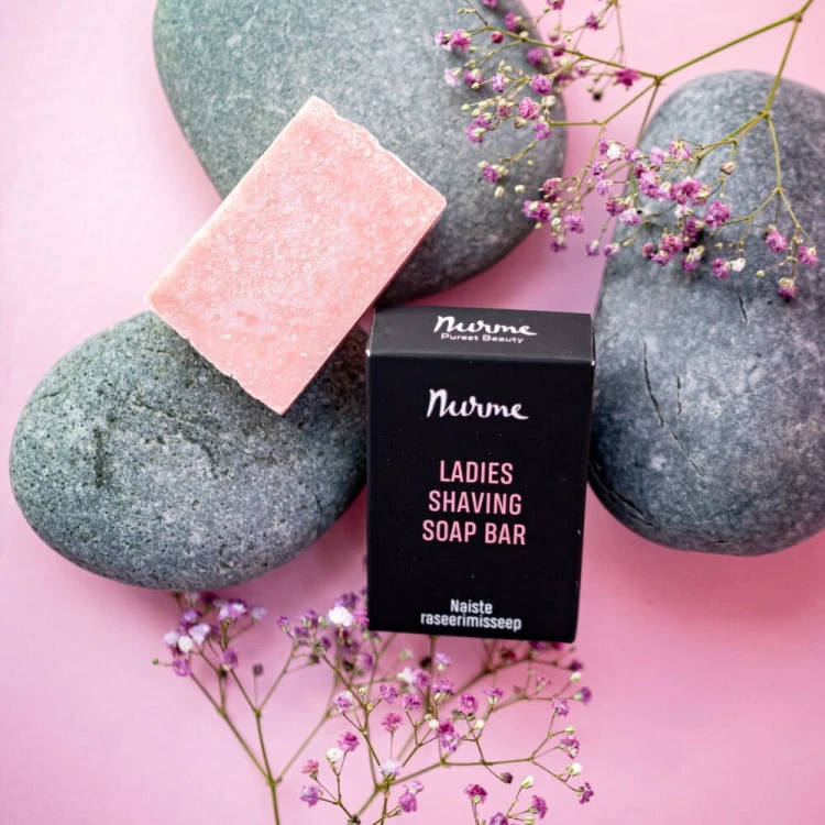 nurme-ladies-shaving-soap-bar-kamienie-rozowe-kwiaty.jpg